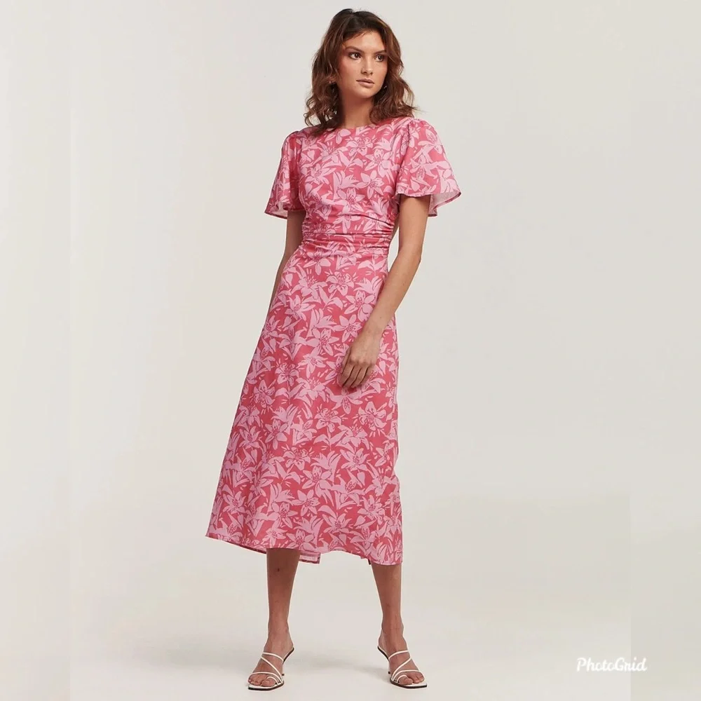 ❌SOLD Charlie Holiday "Harlow" Linen Floral Dress w/ Flutter Sleeves & Open Back - Picture 8 of 11